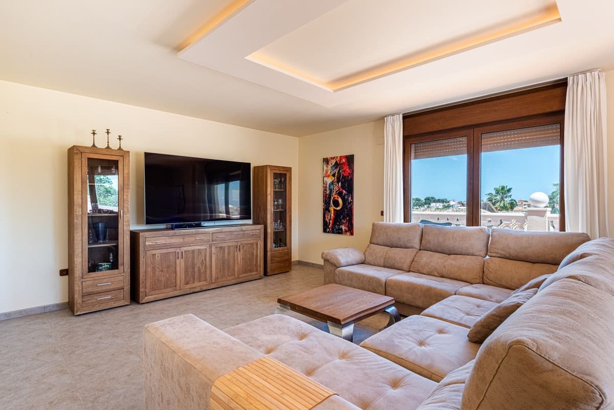 Detached Villa in Sierrezuela — photo 6 of 10
