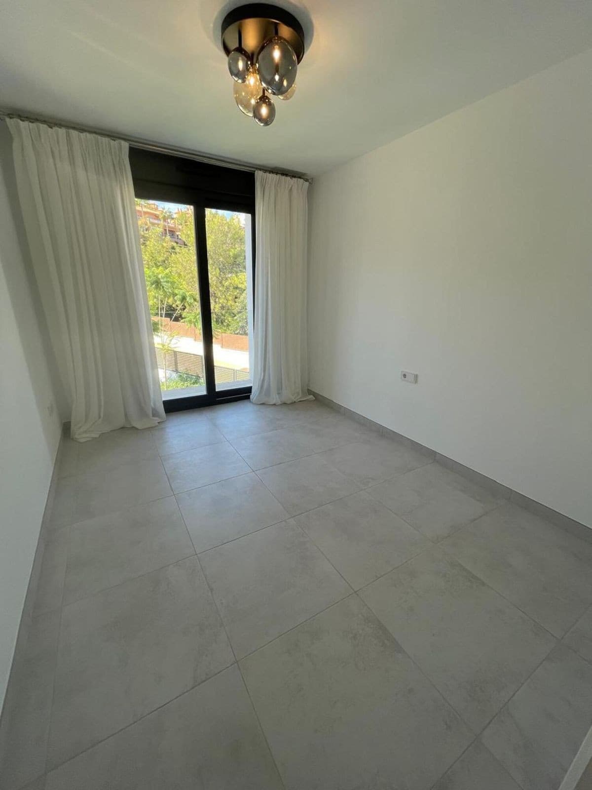 Middle Floor Apartment in Atalaya — photo 6 of 10