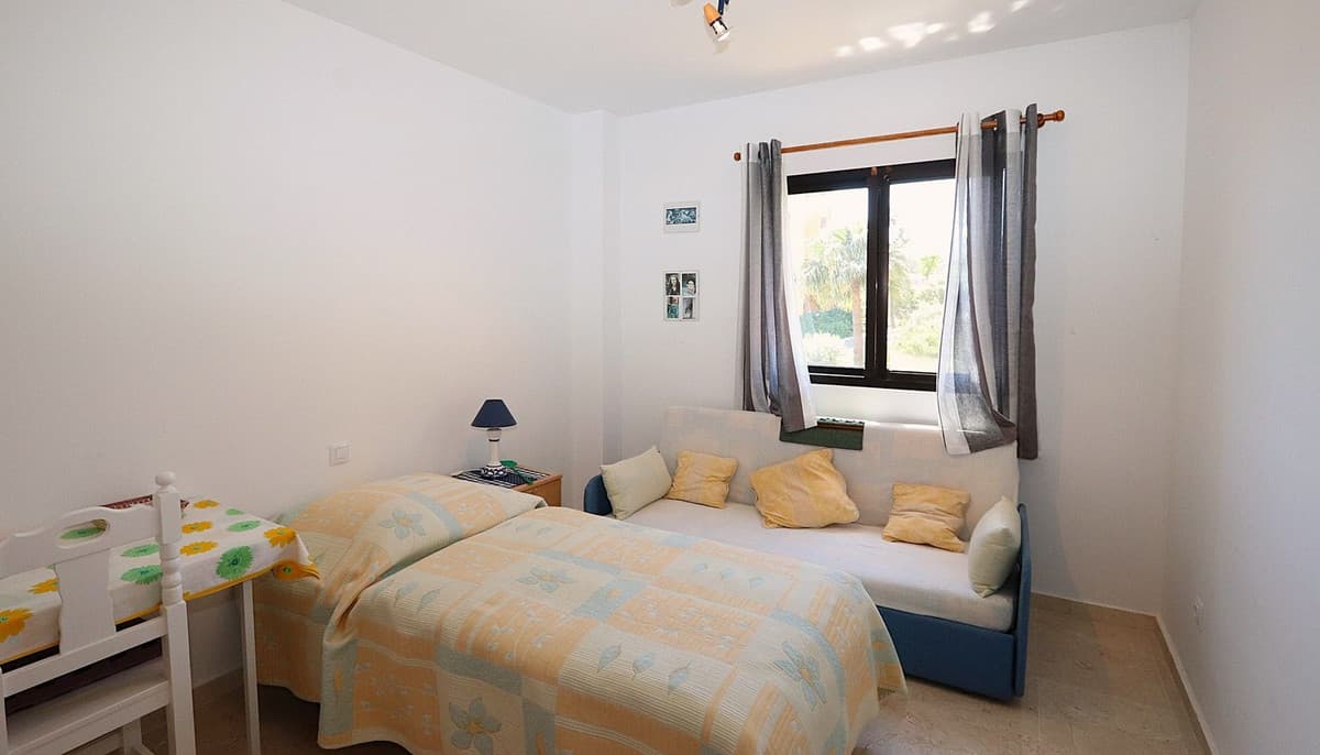 Middle Floor Apartment in Selwo — photo 7 of 10