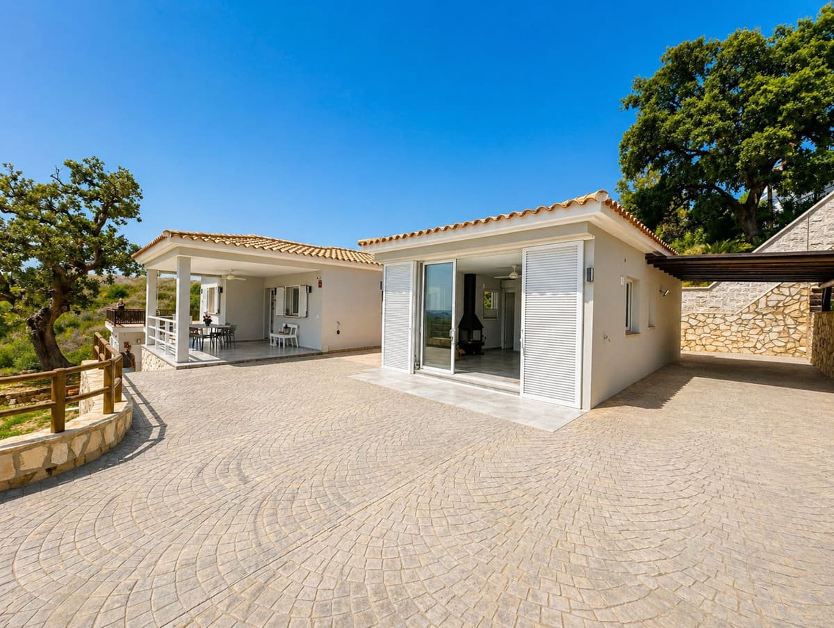 Detached Villa in Mijas — photo 7 of 10