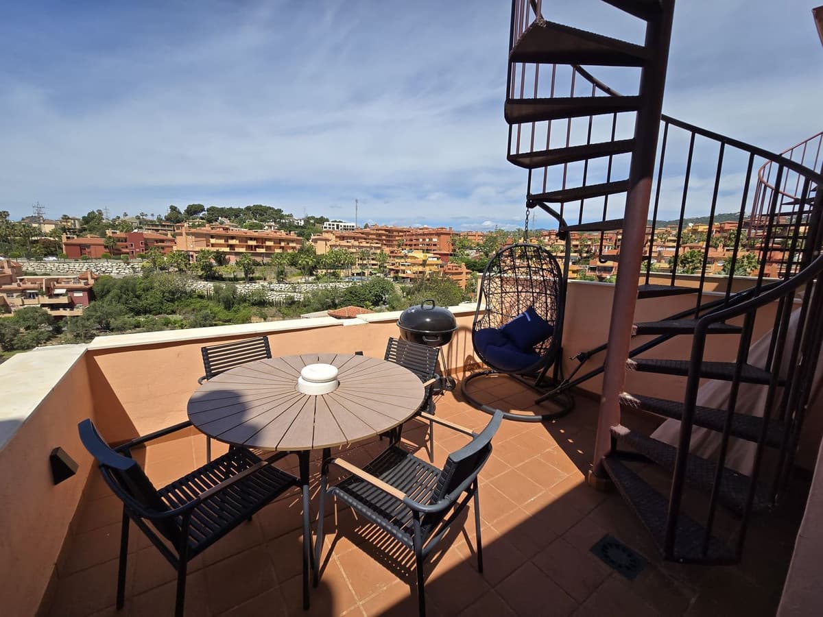 Penthouse in Reserva de Marbella — photo 8 of 10