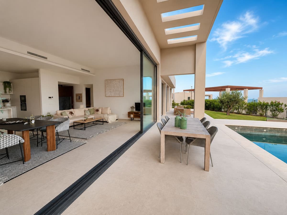 Detached Villa in Benahavís — photo 4 of 10