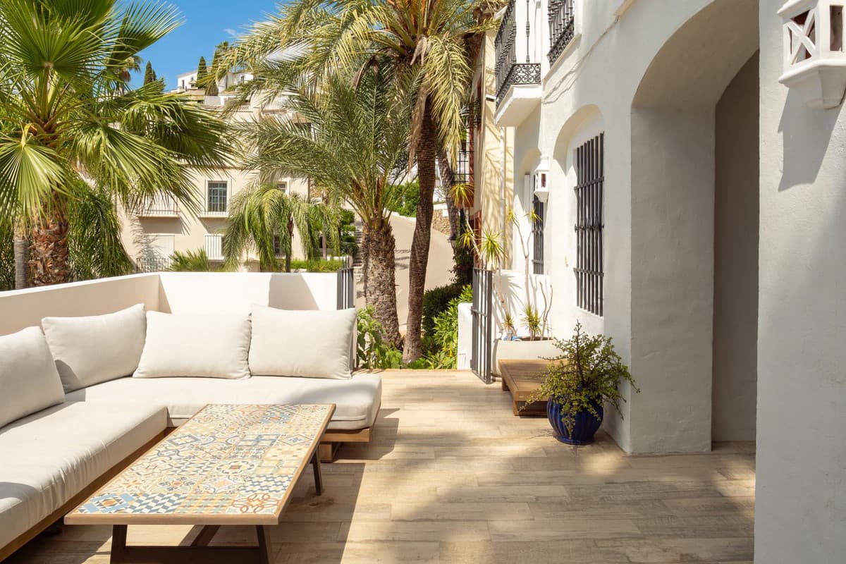 Townhouse in La Heredia — photo 7 of 10