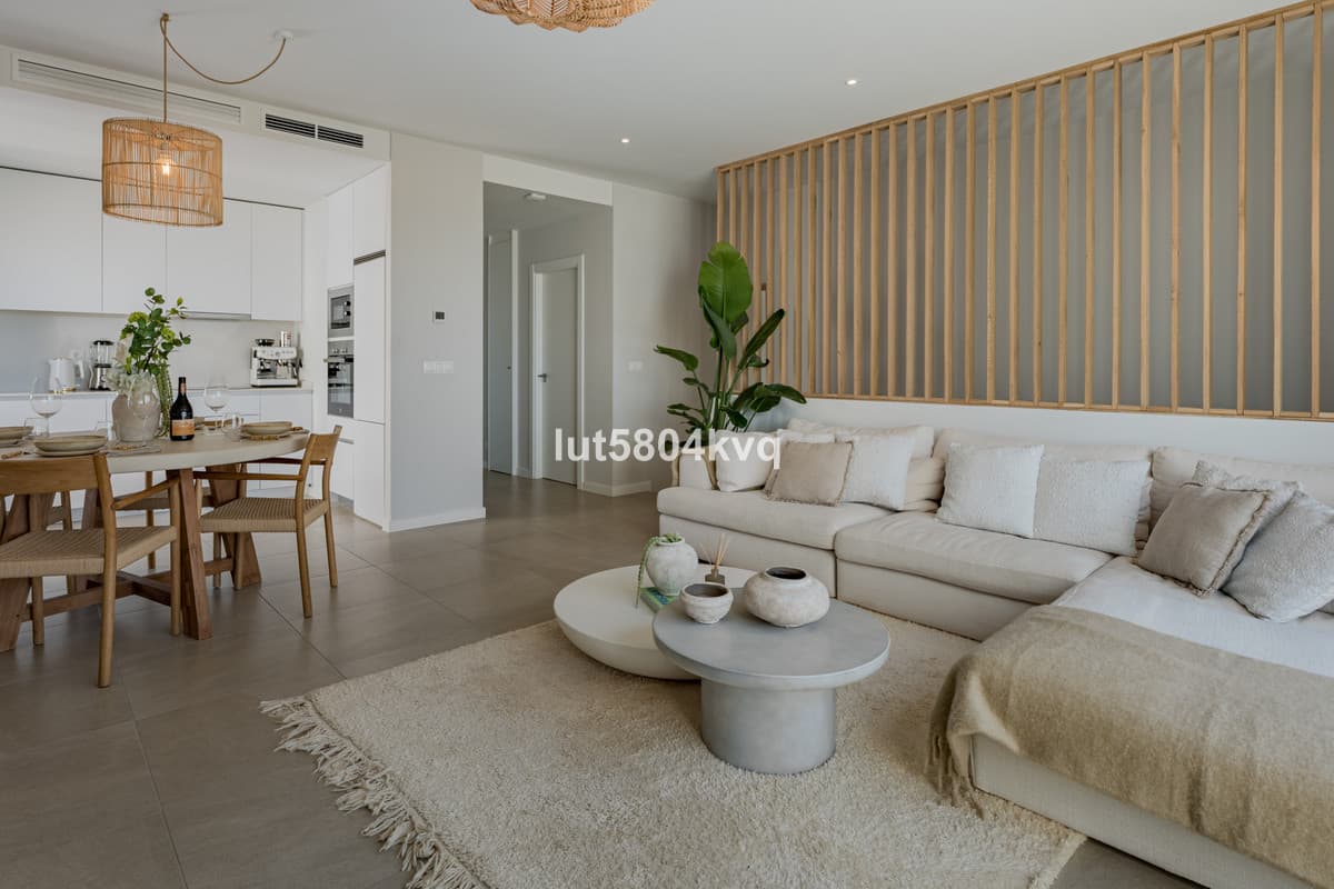 Semi-Detached House in Riviera del Sol — photo 2 of 10