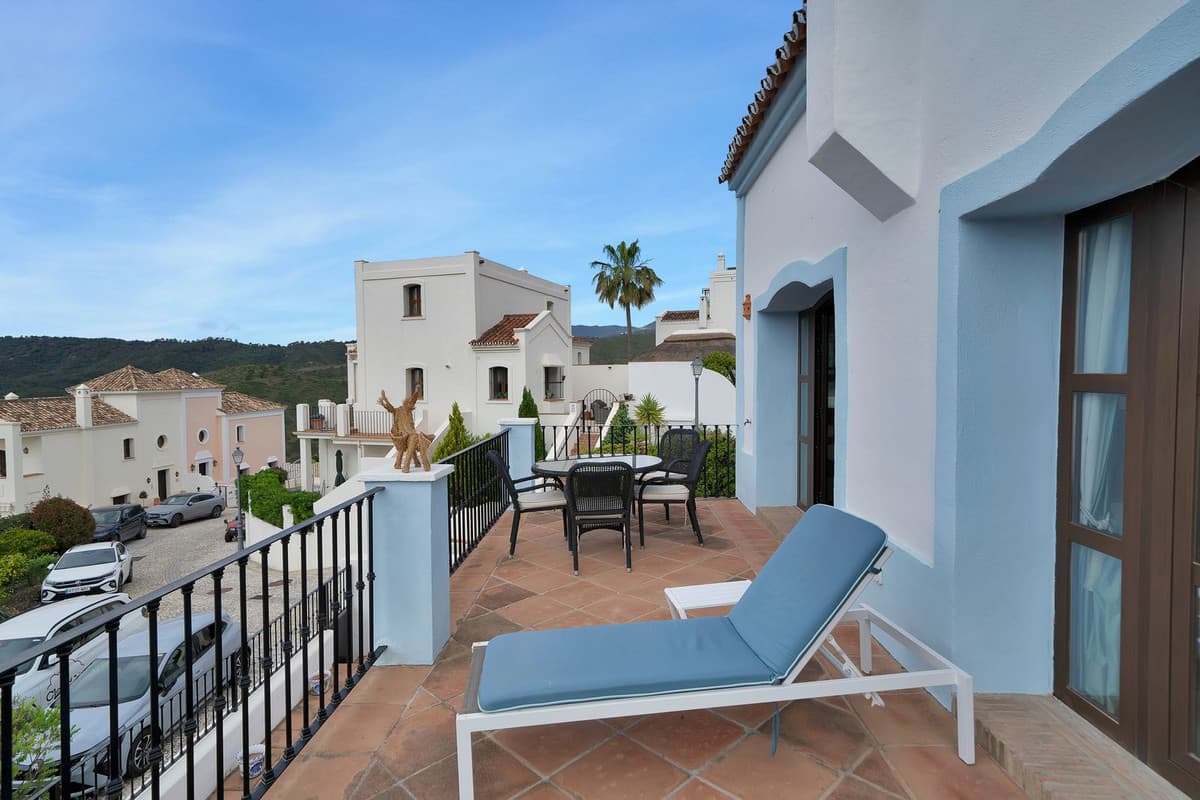 Townhouse in Benahavís — photo 7 of 10