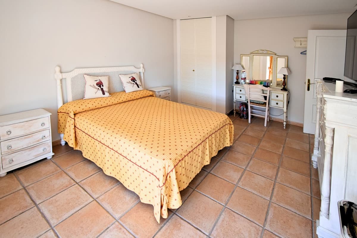 Semi-Detached House in Guadalmina Alta — photo 10 of 10