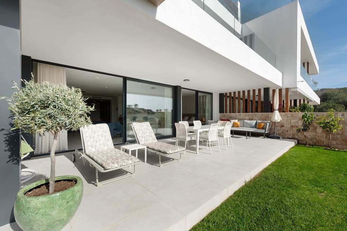 Ground Floor Apartment in Artola — photo 3 of 10