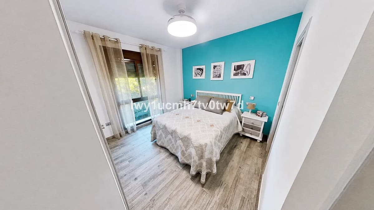 Detached Villa in Alhaurín de la Torre — photo 3 of 10