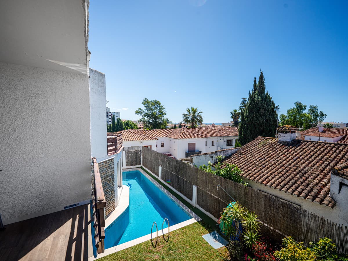 Detached Villa in Marbella — photo 3 of 10
