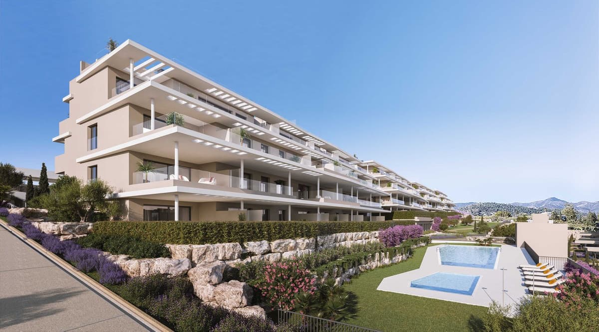 Ground Floor Apartment in Estepona — photo 6 of 10