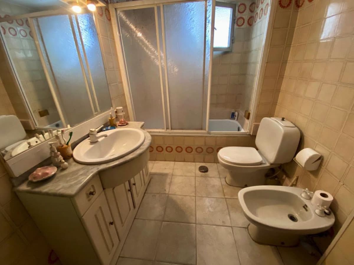 Middle Floor Apartment in Marbella — photo 9 of 10