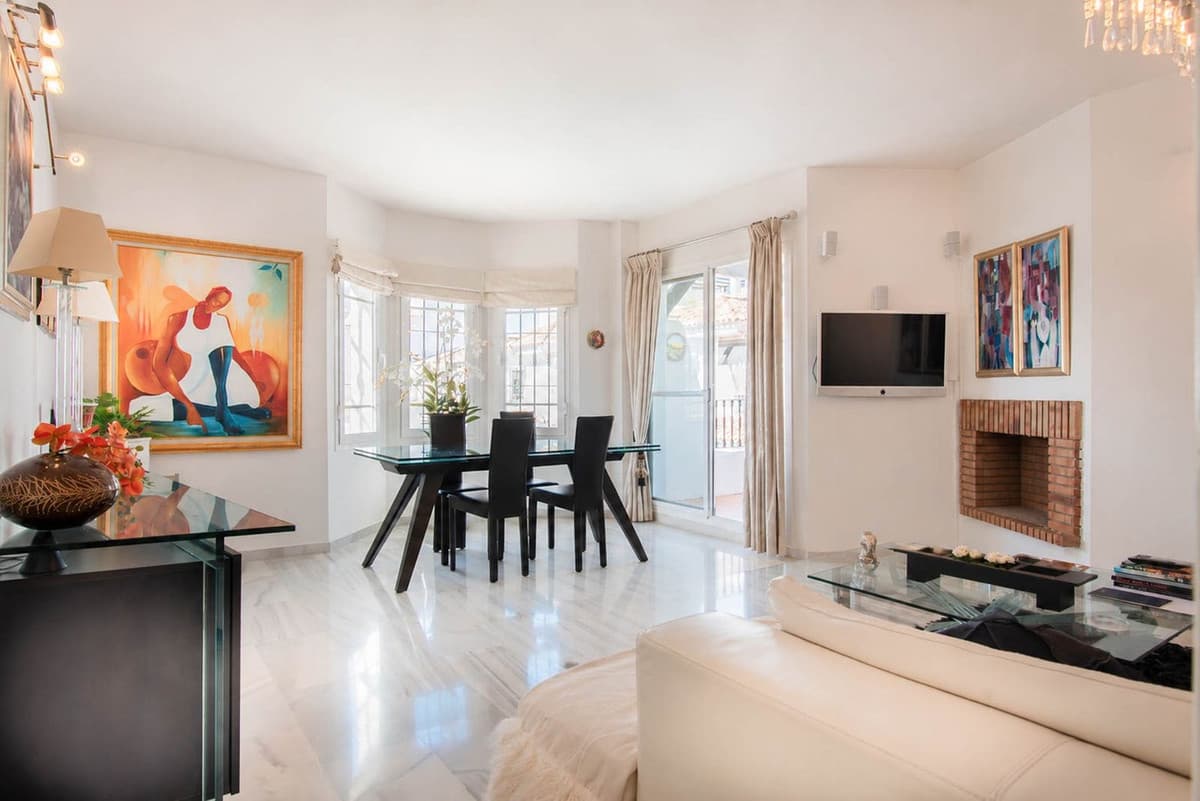 Penthouse Duplex in Puerto Banús — photo 2 of 10