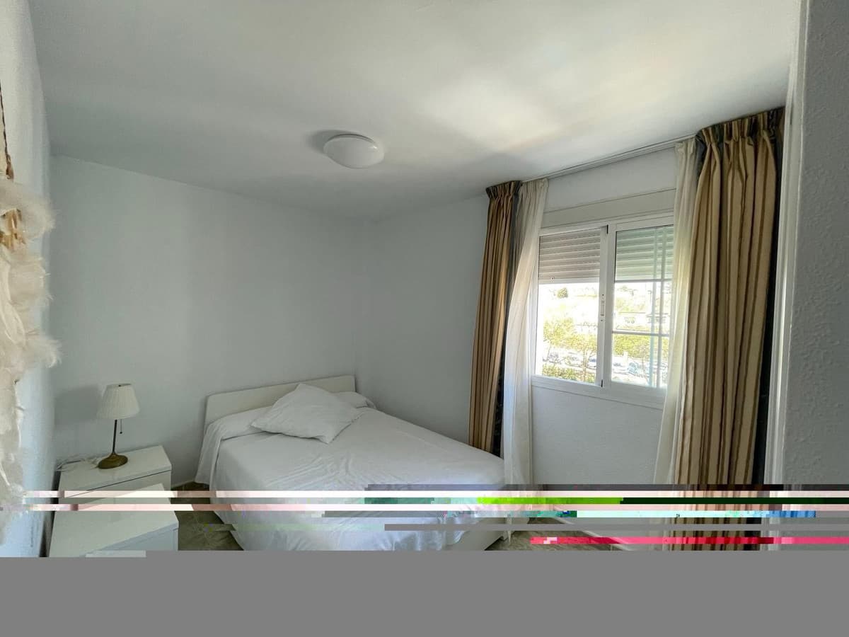 Middle Floor Apartment in San Pedro de Alcántara — photo 4 of 10