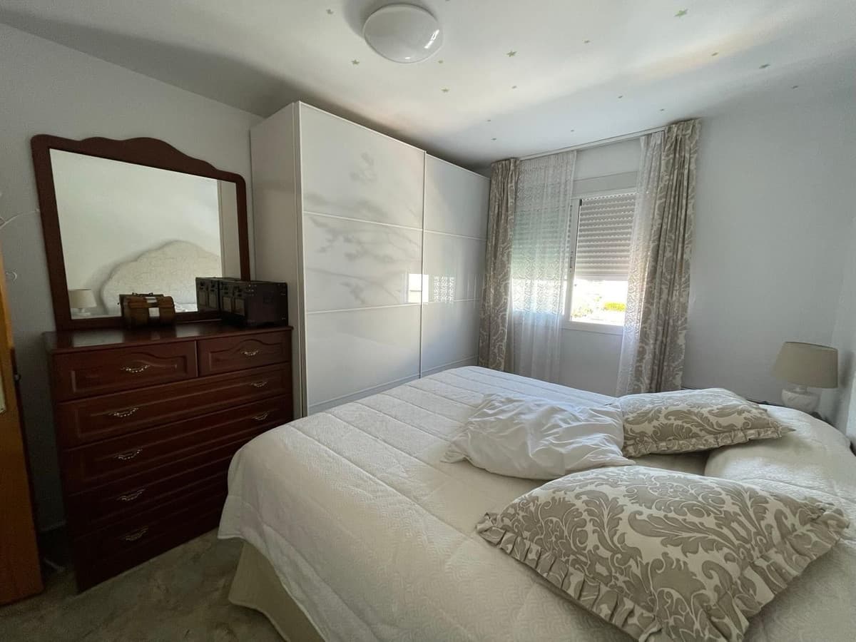 Middle Floor Apartment in San Pedro de Alcántara — photo 7 of 10