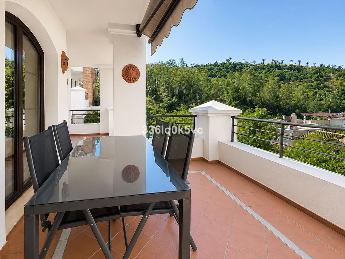 Middle Floor Apartment in Los Arqueros — photo 2 of 10