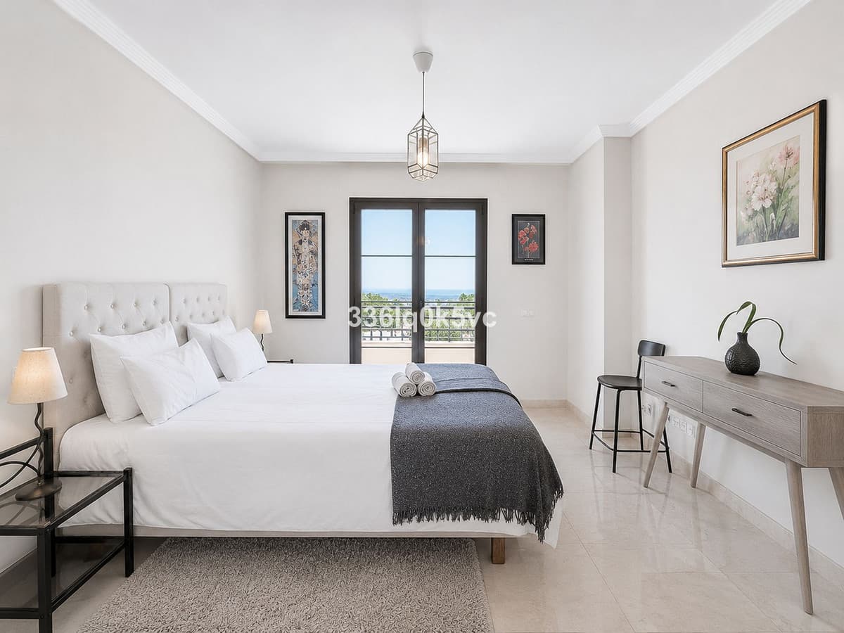 Middle Floor Apartment in Los Arqueros — photo 3 of 10