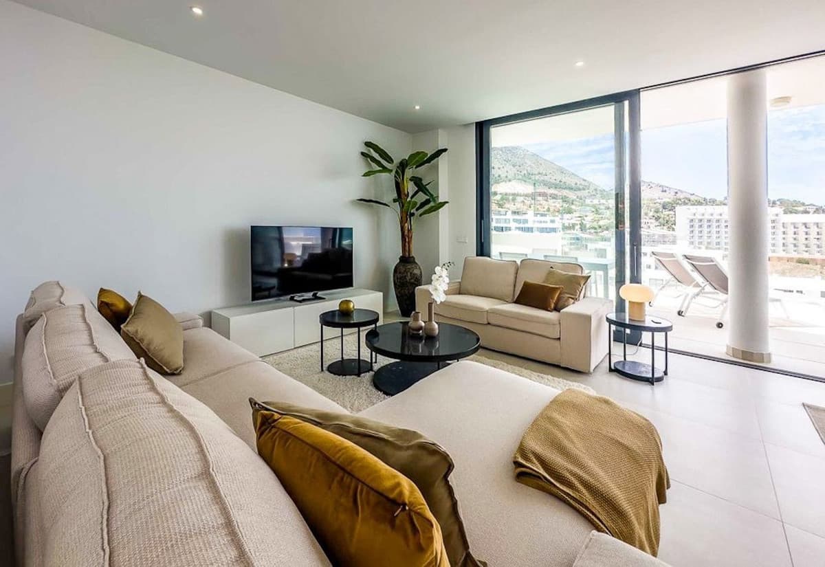 Middle Floor Apartment in Fuengirola — photo 7 of 10