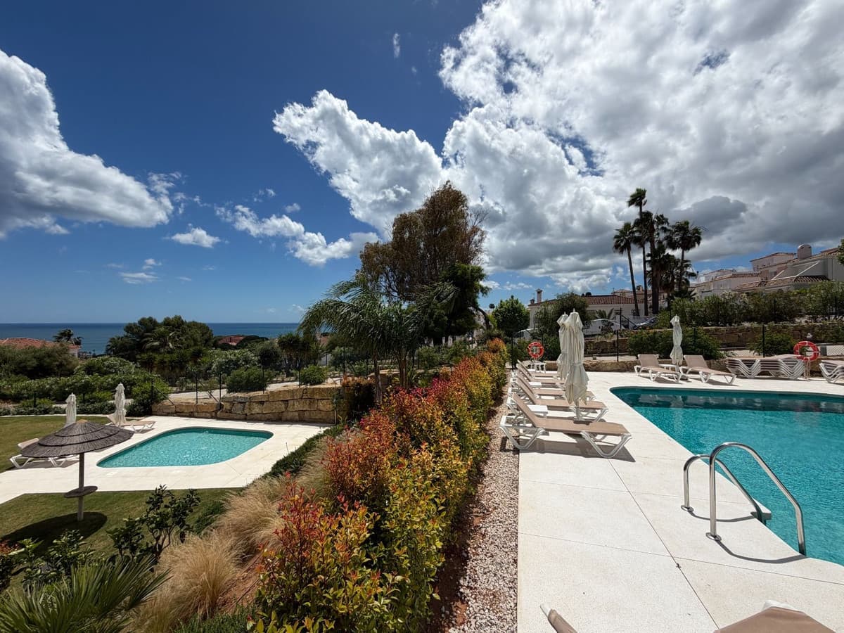 Ground Floor Apartment in Casares — photo 3 of 10