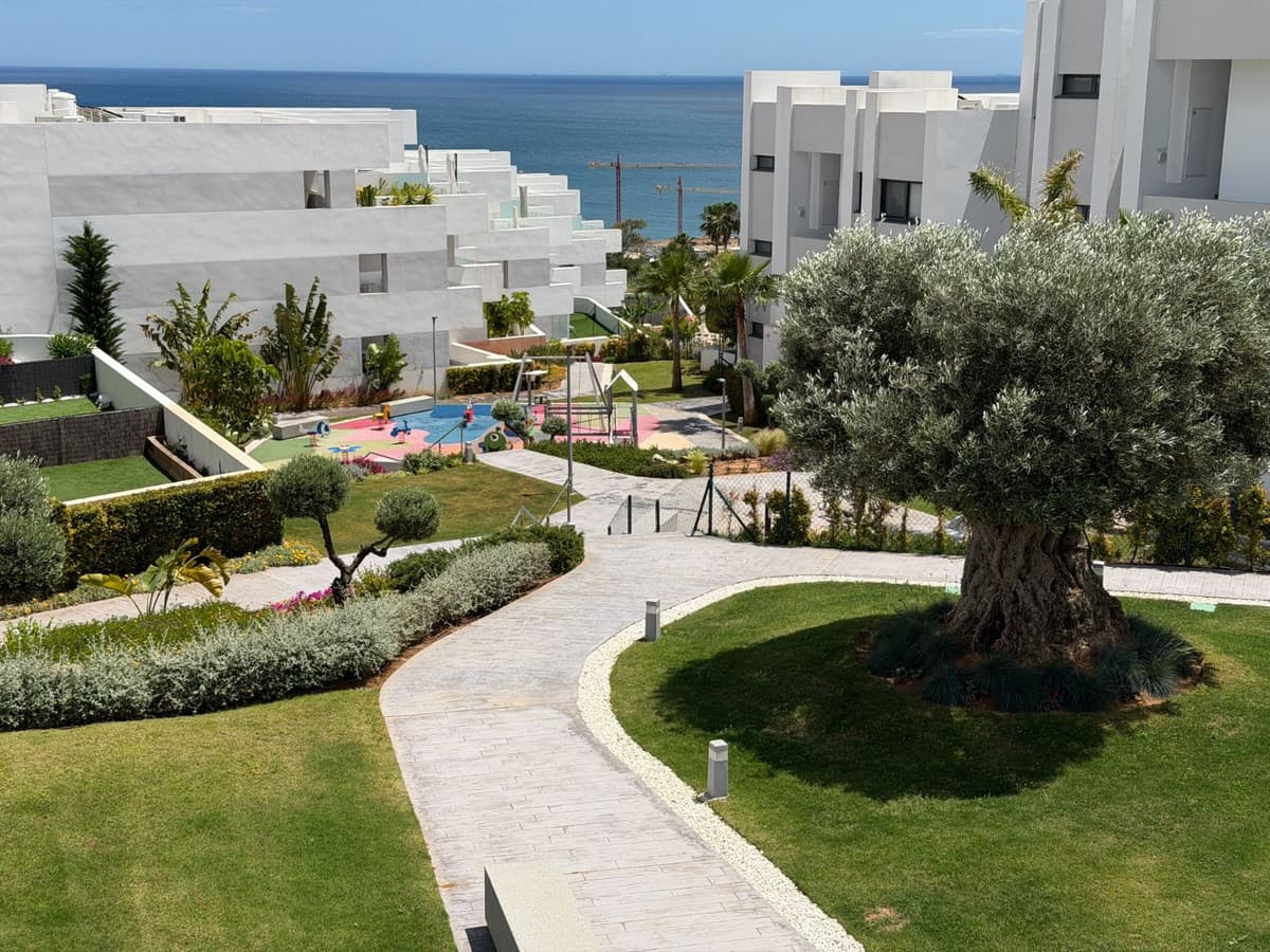 Ground Floor Apartment in Casares — photo 6 of 10