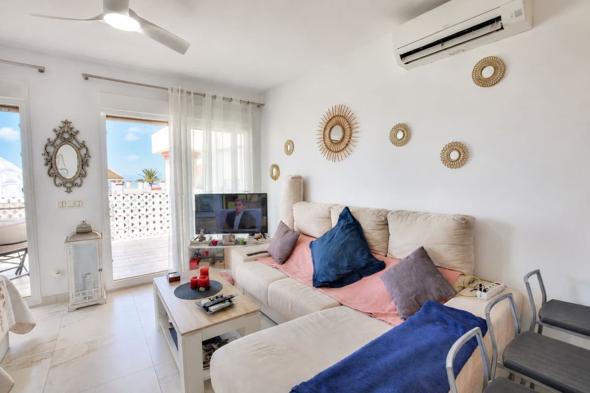 Middle Floor Studio in Elviria — photo 2 of 10