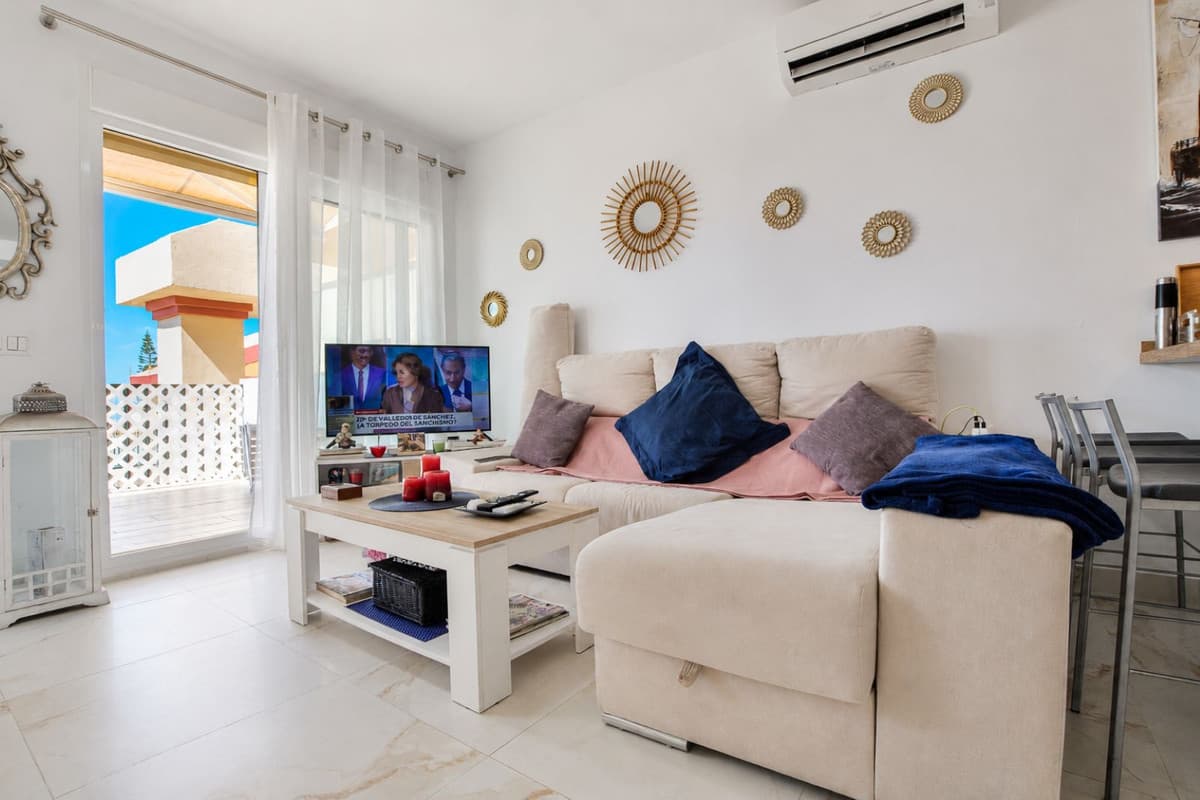 Middle Floor Studio in Elviria — photo 3 of 10