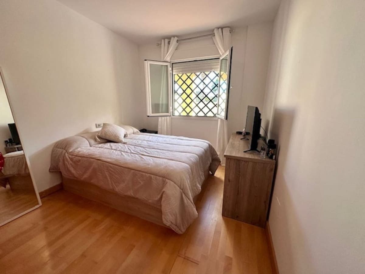 Ground Floor Apartment in Estepona — photo 8 of 10