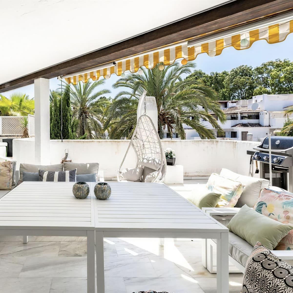 Ground Floor Apartment in Elviria — photo 2 of 10
