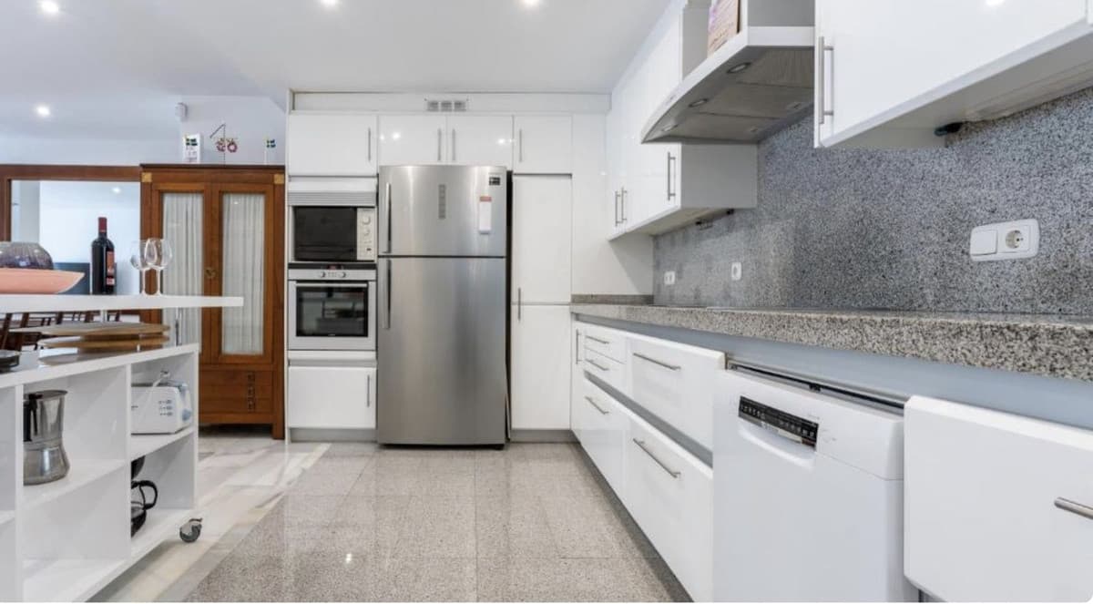 Ground Floor Apartment in Elviria — photo 9 of 10