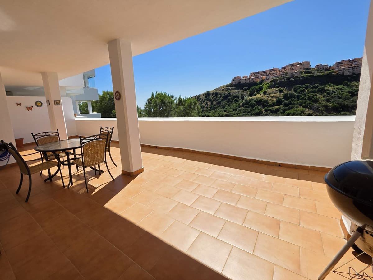 Ground Floor Apartment in Calahonda — photo 9 of 10
