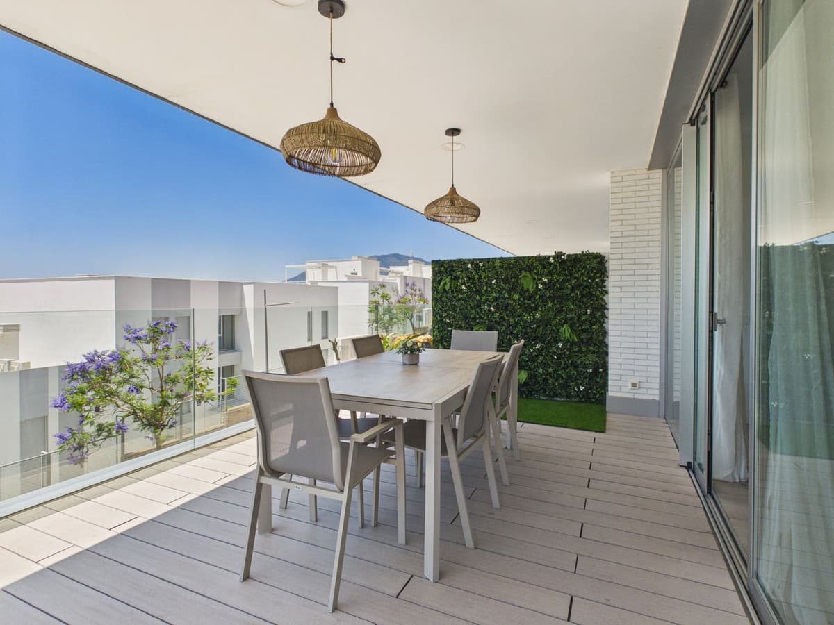 Semi-Detached House in Cancelada — photo 3 of 10