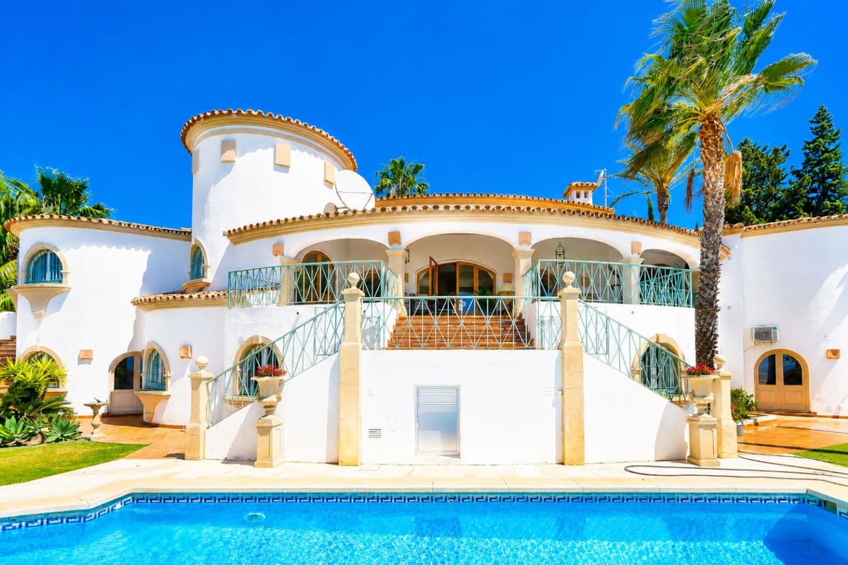 Detached Villa in Hacienda Las Chapas — photo 7 of 10