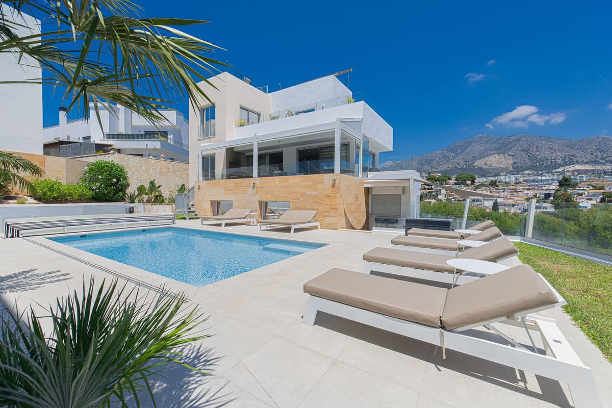 Detached Villa in Higueron