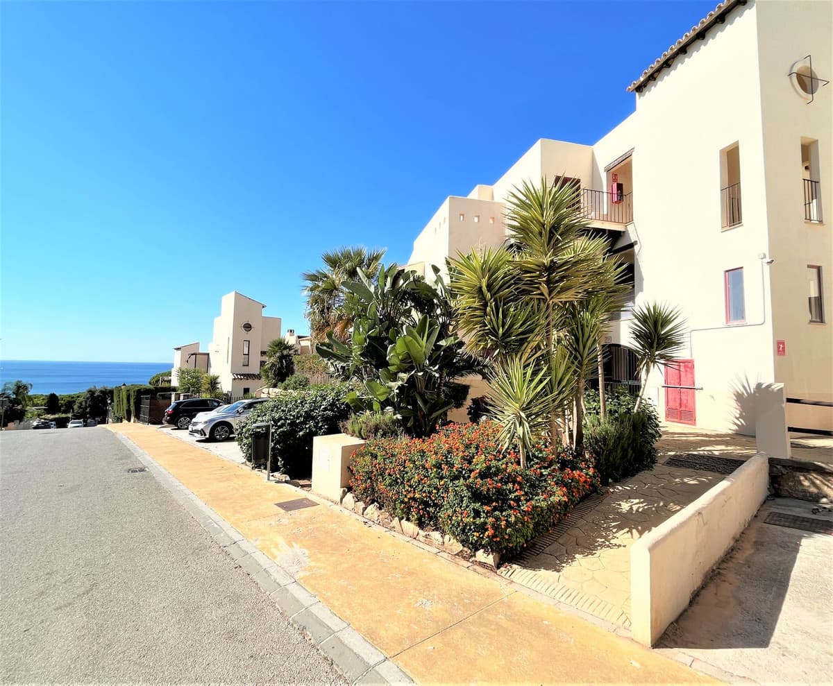 Ground Floor Apartment in Casares Playa — photo 5 of 10
