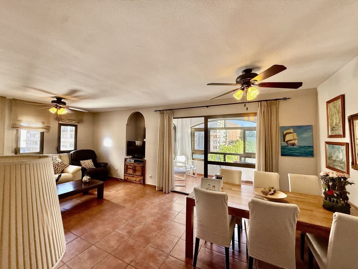 Middle Floor Apartment in Recinto Ferial — photo 1 of 10