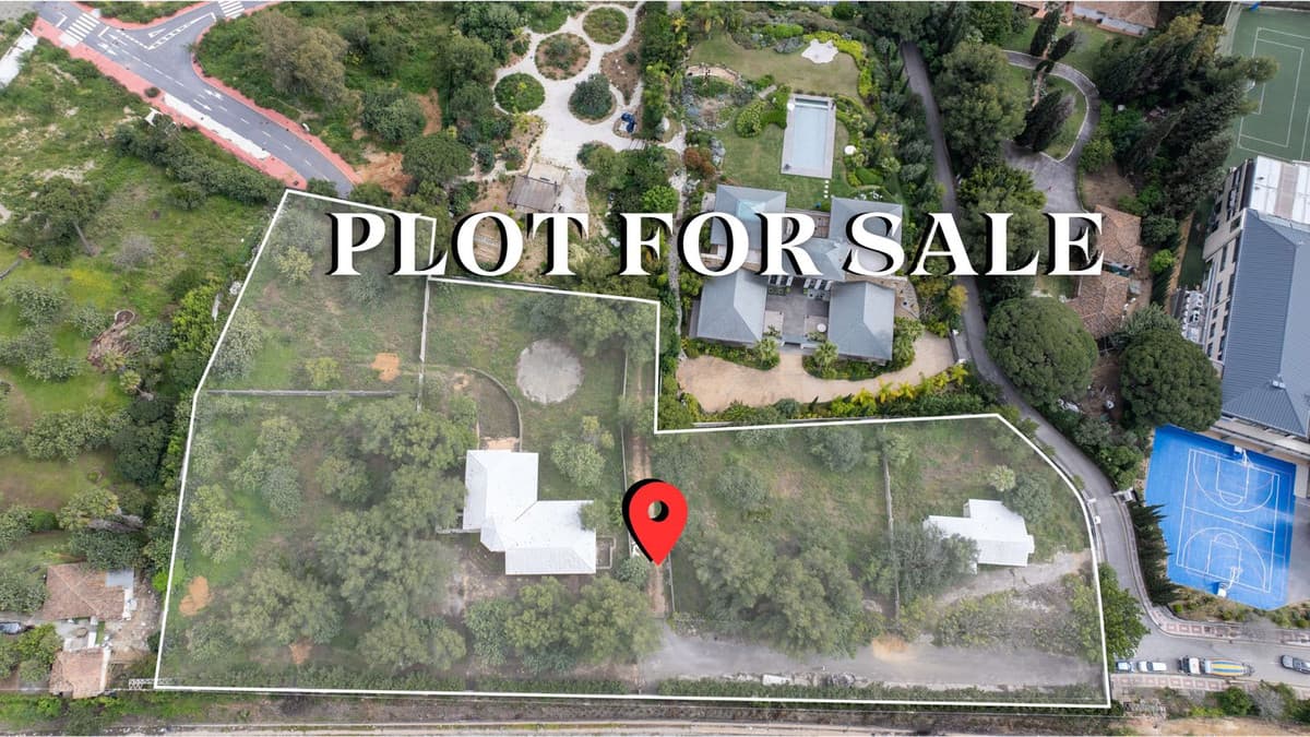 Residential Plot in The Golden Mile — photo 1 of 9