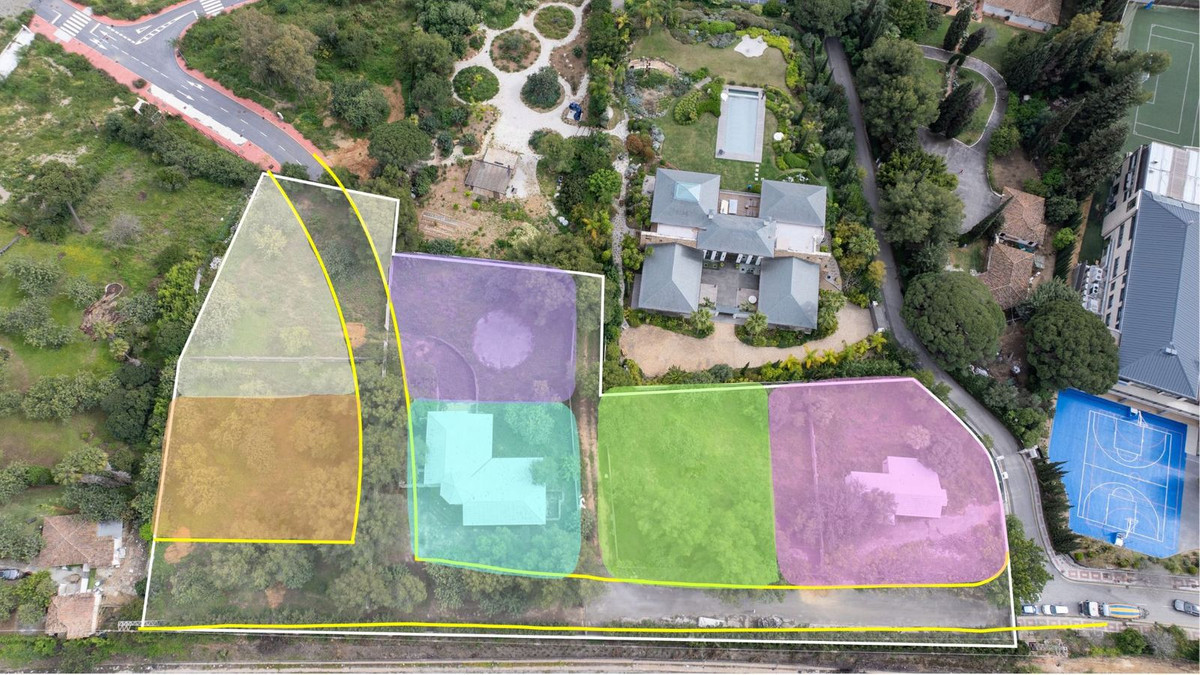 Residential Plot in The Golden Mile — photo 2 of 9