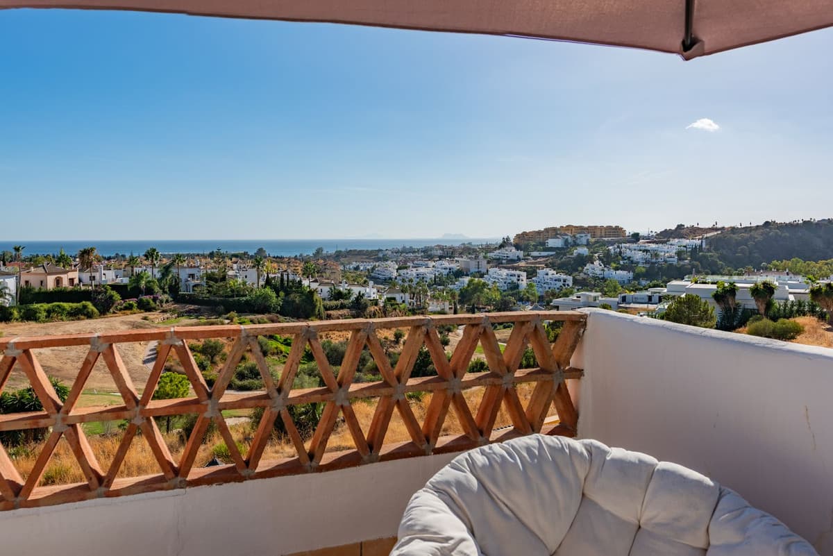 Townhouse in Estepona — photo 2 of 10