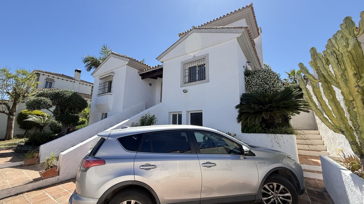 Detached Villa in Coín — photo 6 of 10