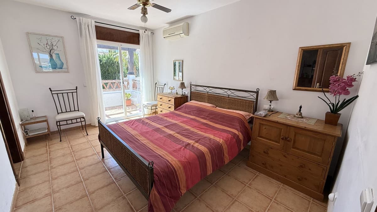 Detached Villa in Coín — photo 10 of 10
