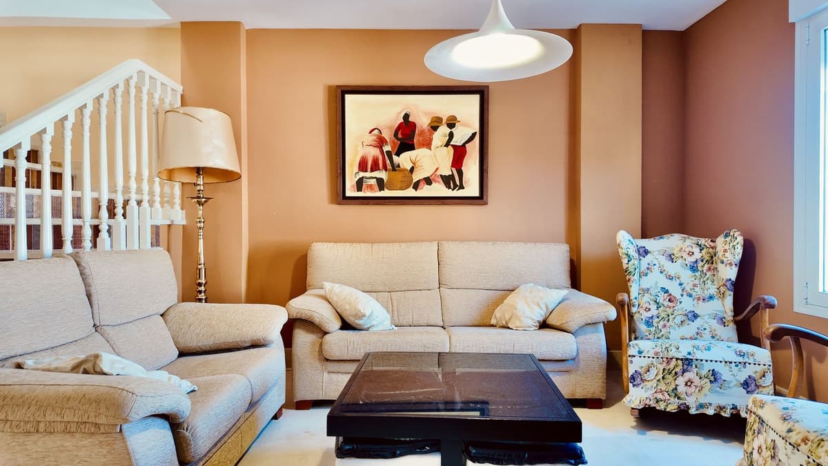 Townhouse in Torremolinos — photo 3 of 10