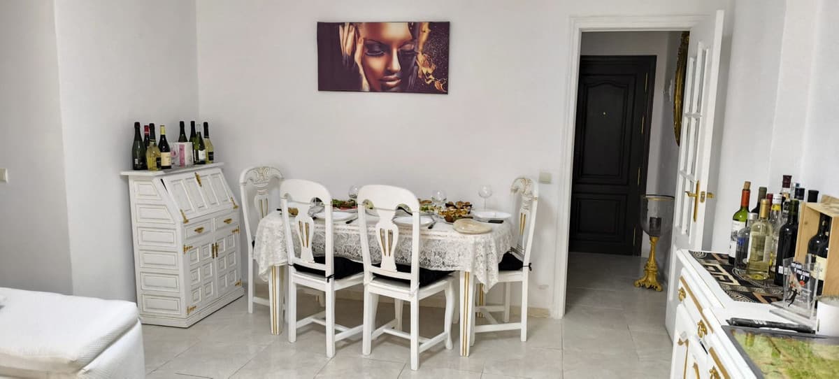 Ground Floor Apartment in Marbella — photo 10 of 10