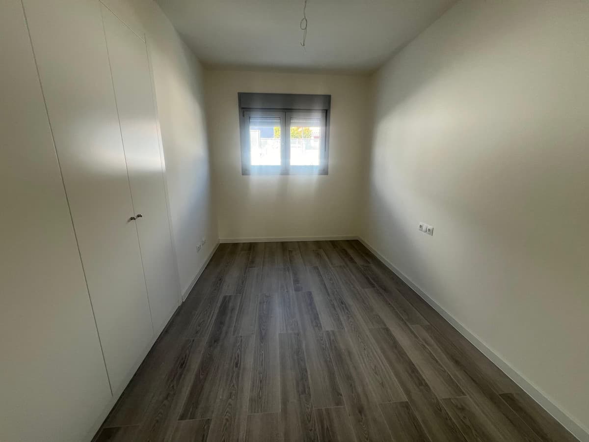 Middle Floor Apartment in Valle Romano — photo 7 of 10