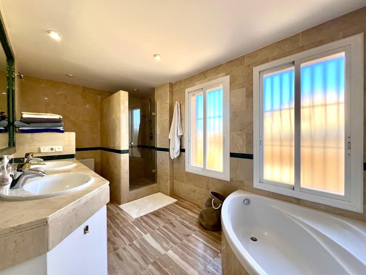 Penthouse in Marbella — photo 10 of 10
