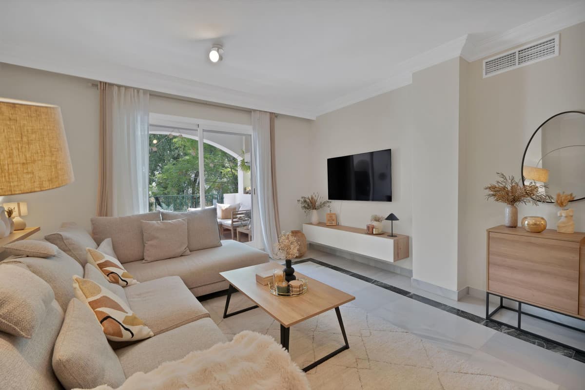 Ground Floor Apartment in Marbella — photo 6 of 10