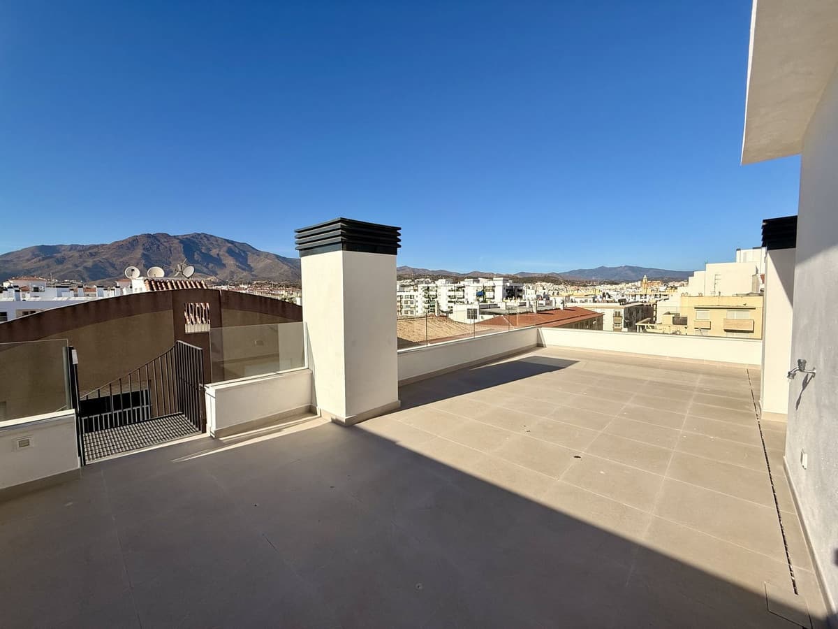 Penthouse in Estepona — photo 6 of 10
