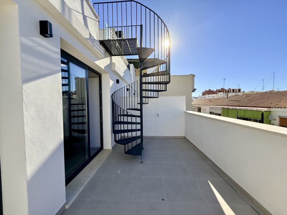 Penthouse in Estepona — photo 8 of 10