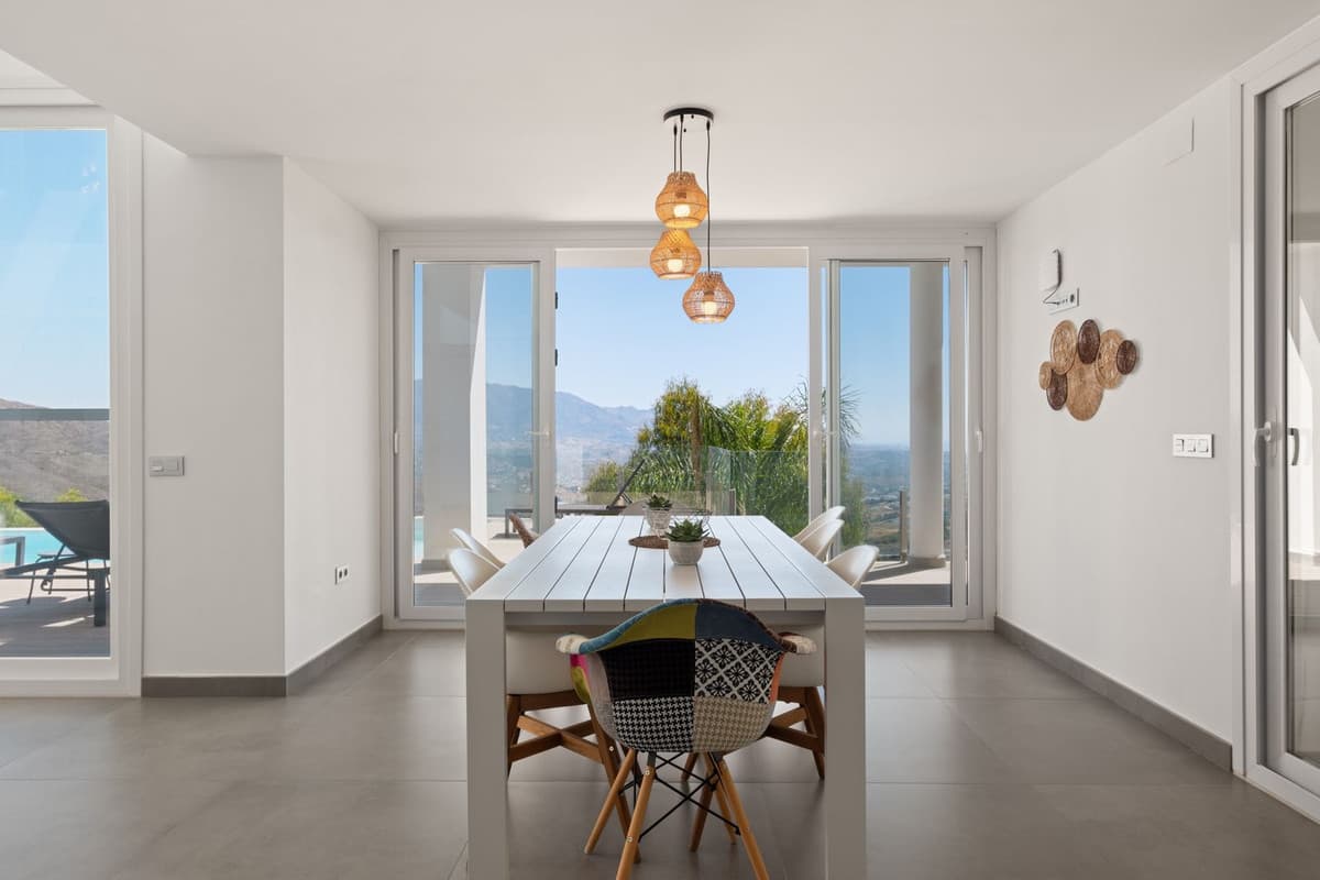 Detached Villa in La Mairena — photo 10 of 10