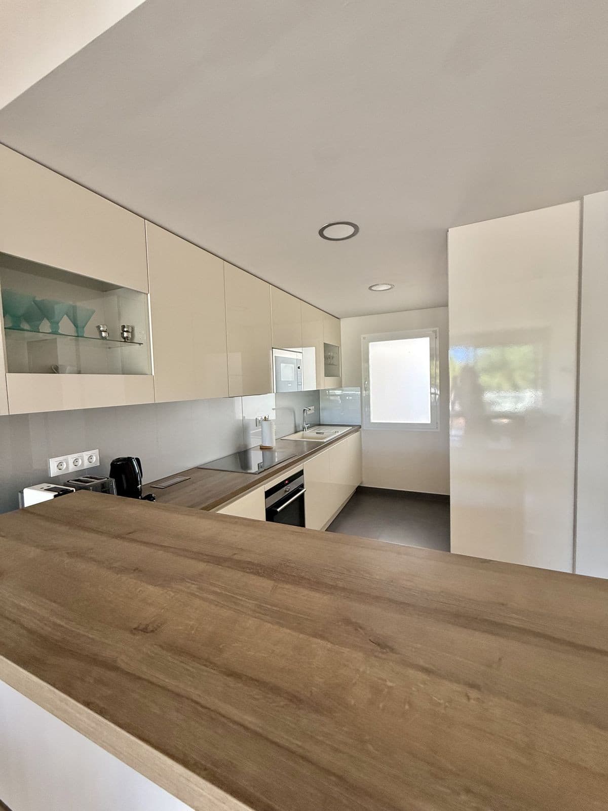 Middle Floor Apartment in Estepona — photo 6 of 10