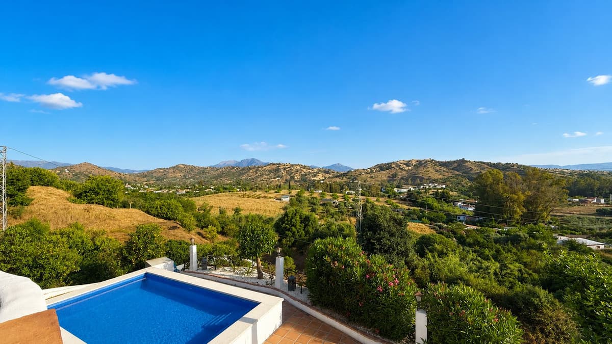 Cortijo in Coín — photo 3 of 10