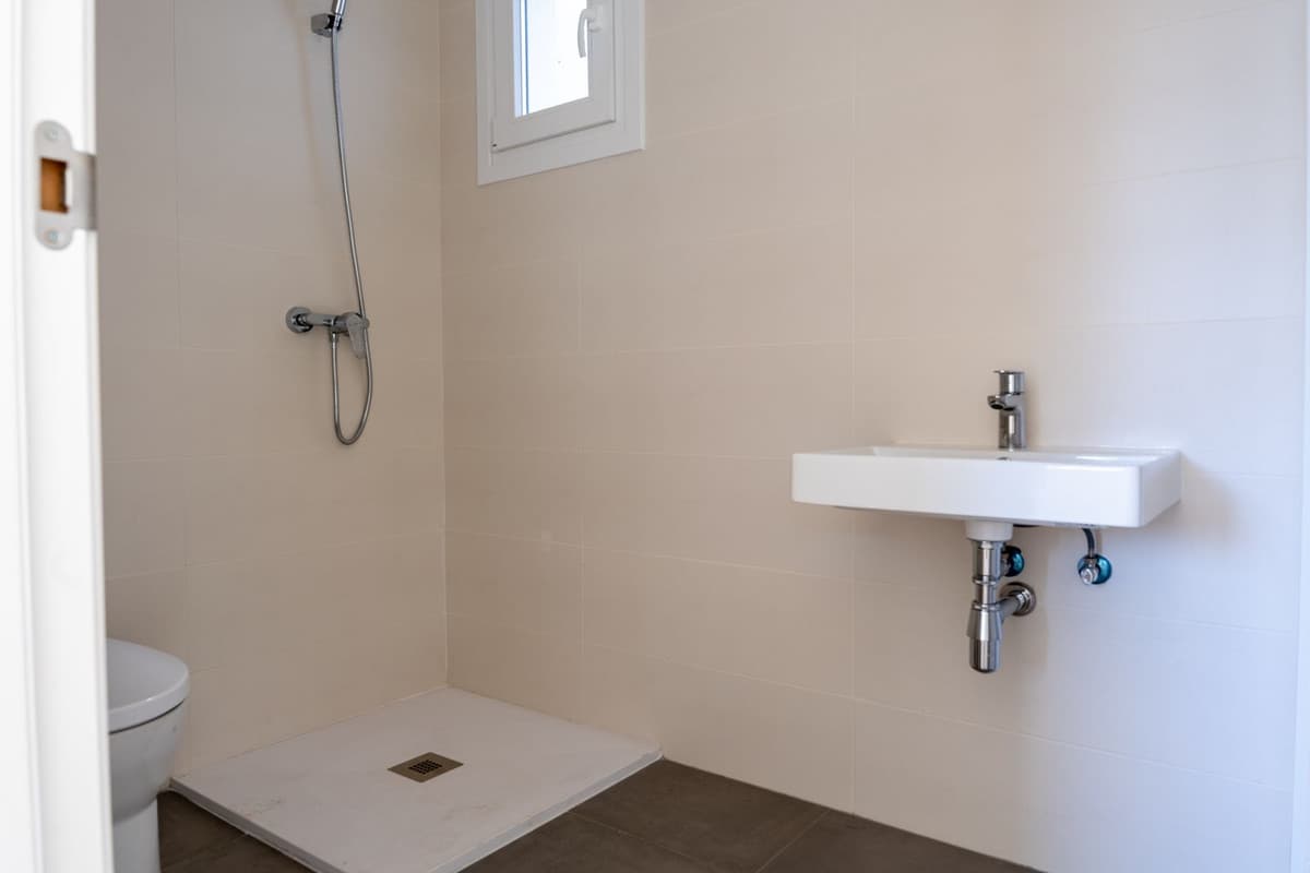 Middle Floor Apartment in Torreblanca — photo 6 of 10